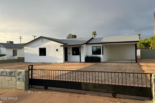1630 E Catalina Dr, Phoenix, AZ, 85016-7614 | Card Image