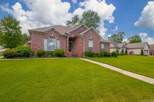 117 Limoges Ct, Maumelle, AR, 72113-6766 | Card Image