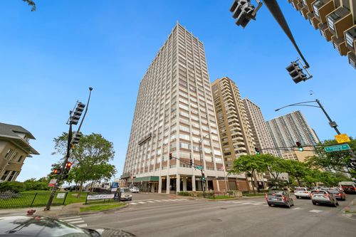 1106-6171 N Sheridan Road, Chicago, IL, 60660 | Card Image