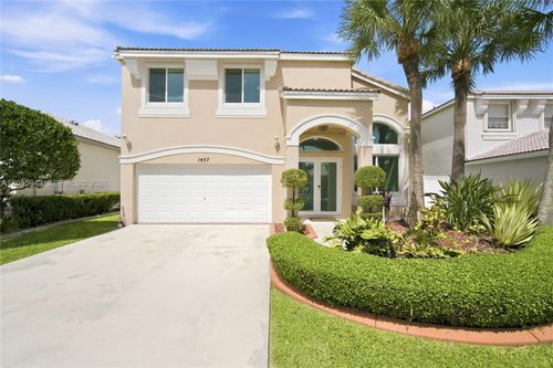 1457 Nw 159th Ln, Pembroke Pines, FL, 33028-1672 | Card Image