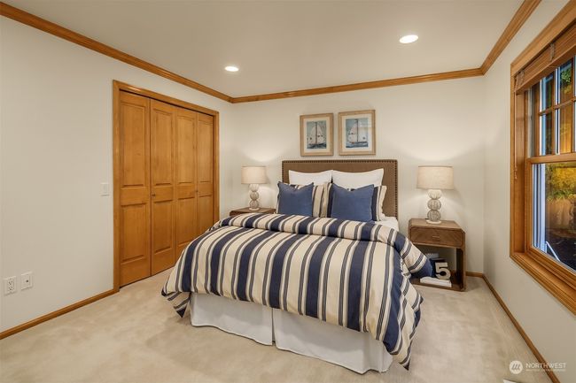 9015 Ne 47 Th St, House other with 5 bedrooms, 6 bathrooms and 4 parking in Yarrow Point WA | Image 26