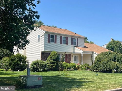 875 Laurel Ln, HARLEYSVILLE, PA, 19438-1025 | Card Image