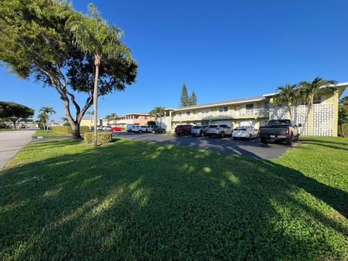202-1150 Boxwood Dr, Delray Beach, FL, 33445-6198 | Card Image