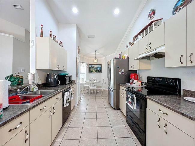 3931 Sw 130 Th Loop, House other with 4 bedrooms, 2 bathrooms and null parking in OCALA FL | Image 11