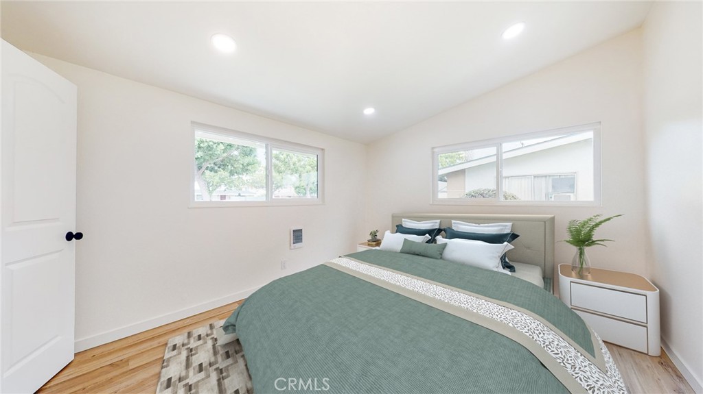 Residential Lease in Costa Mesa 5