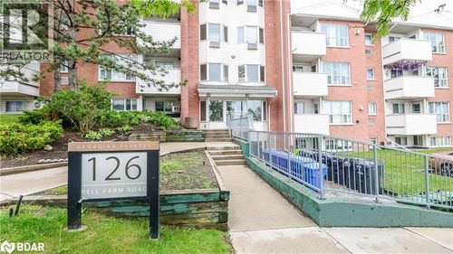 7-126 Bell Farm Rd, Barrie, ON, L4M6J3 | Card Image