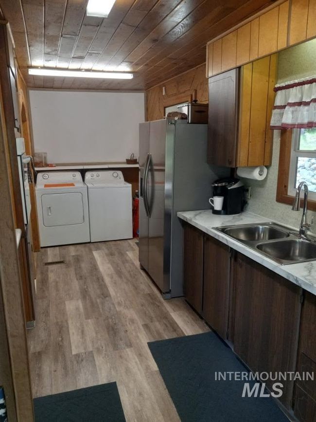 22848 Highway 11, House other with 3 bedrooms, 2 bathrooms and 4 parking in Weippe ID | Image 6