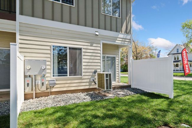 24 - 425 W 8 Th St, Townhouse with 3 bedrooms, 3 bathrooms and null parking in NEW RICHMOND WI | Image 38
