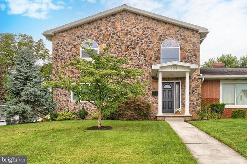 109 N Race St, MIDDLETOWN, PA, 17057-2241 | Card Image