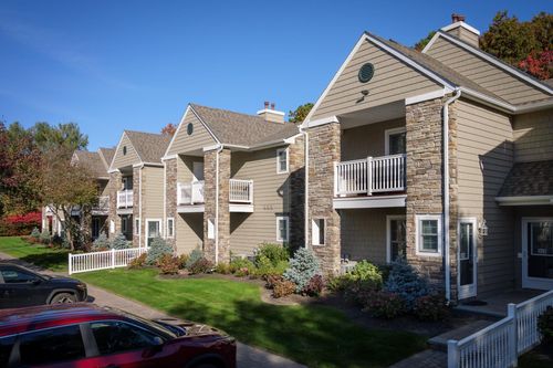 504-1000 Saddle Rock Rd, Holbrook, NY, 11741-4817 | Card Image