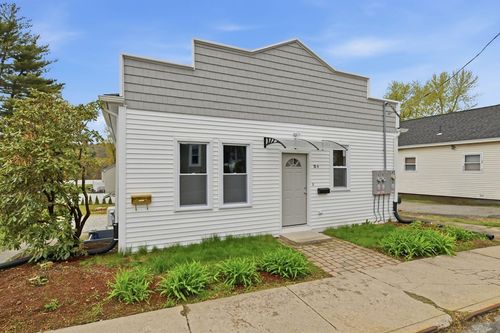 25 Bourne St, Three Rivers, MA, 01080-1305 | Card Image