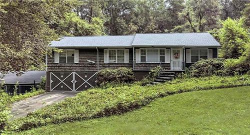 1052 Country Ln Ne, Atlanta, GA, 30324-4508 | Card Image