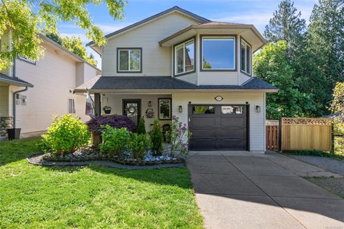 2203 Tamarack Dr, Courtenay, BC, V9N9C1 | Card Image