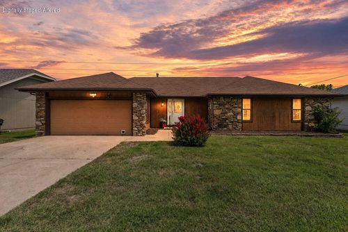 539 E Erie St, Springfield, MO, 65807-5023 | Card Image