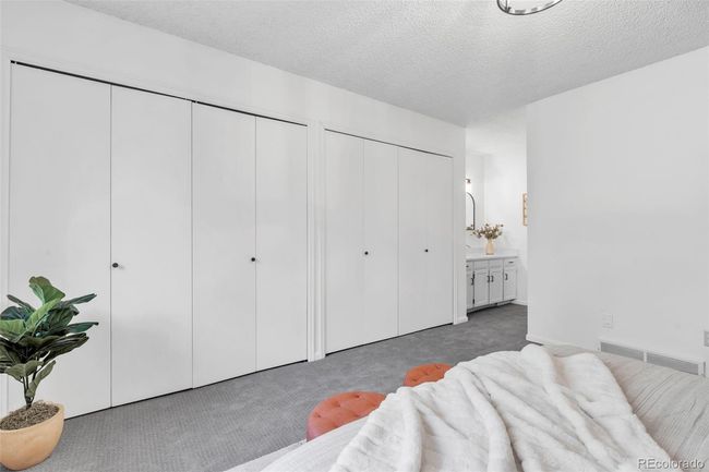 Primary looking toward additional vanity | Image 20