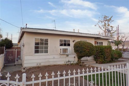 11233 Victory Blvd, North Hollywood, CA, 91606 | Card Image