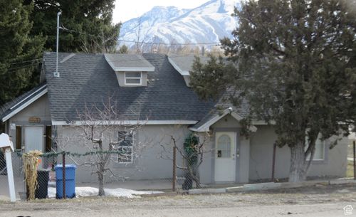 6 N 400 W, Hyrum, UT, 84319-1285 | Card Image