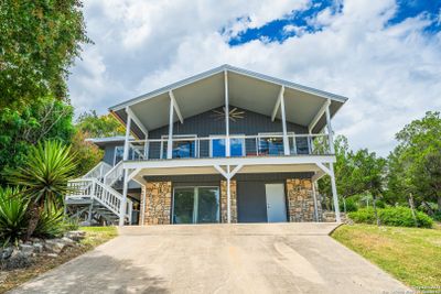 109 Loma Vista, House other with 4 bedrooms, 2 bathrooms and null parking in Kerrville TX | Image 2