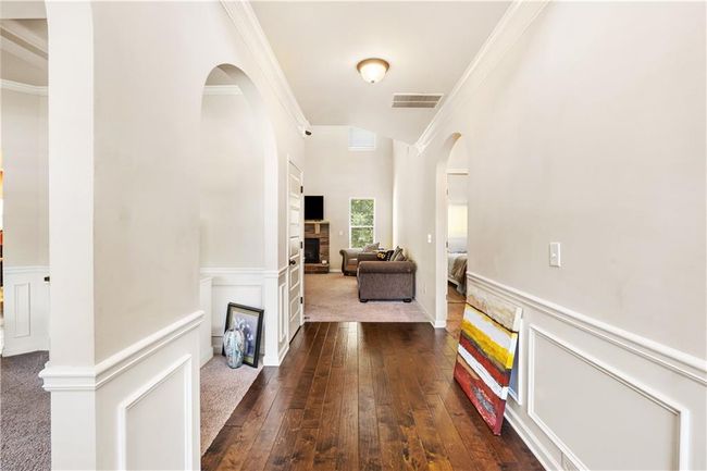 7946 White Oak Loop, House other with 5 bedrooms, 4 bathrooms and 2 parking in Stonecrest GA | Image 4