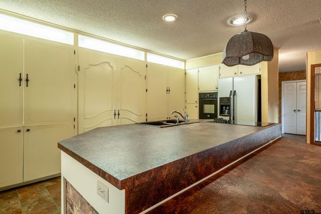 507 E Longview St, House other with 3 bedrooms, 3 bathrooms and null parking in Arp TX | Image 12