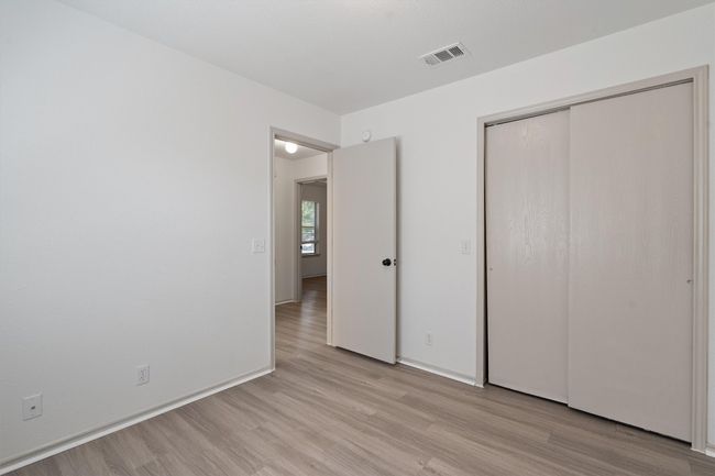 16225 Hamilton Point Cir, House other with 3 bedrooms, 2 bathrooms and 4 parking in Manor TX | Image 21