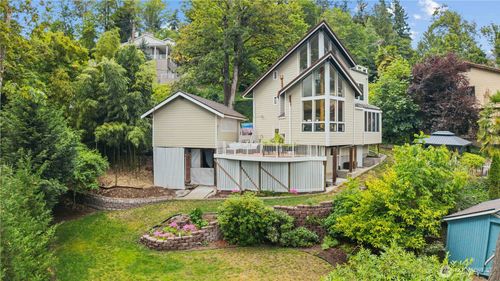 8526 E Mercer Way, Mercer Island, WA, 98040-5625 | Card Image