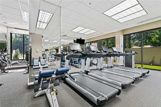APT-6A - 2660 Peachtree Rd Nw, Condo with 2 bedrooms, 2 bathrooms and 2 parking in Atlanta GA | Image 36