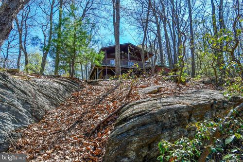 4562 Quail Run Dr, Marshall, VA, 20115-3054 | Card Image