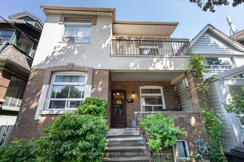 21 Cambridge Ave, Toronto, ON, M4K2L2 | Card Image