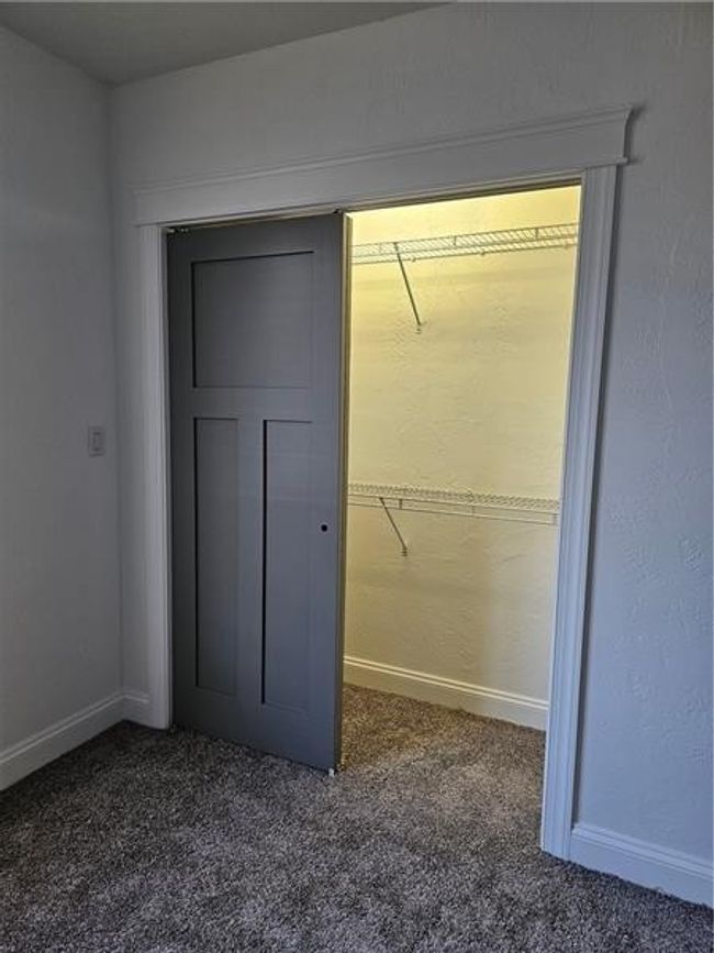 801 Wimbledon Dr, House other with 2 bedrooms, 1 bathrooms and 4 parking in Mount Pleasant PA | Image 8
