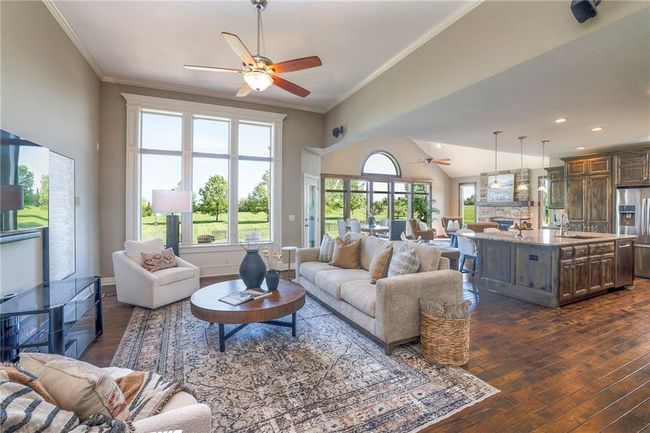 18670 W 248 Th St, House other with 5 bedrooms, 5 bathrooms and null parking in Paola KS | Image 12