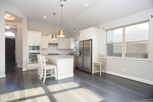 7927 Anza Run, House other with 4 bedrooms, 3 bathrooms and null parking in Boerne TX | Image 5