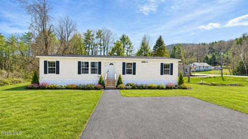 51 W Mountain Rd, Corinth, NY, 12822-2503 | Card Image