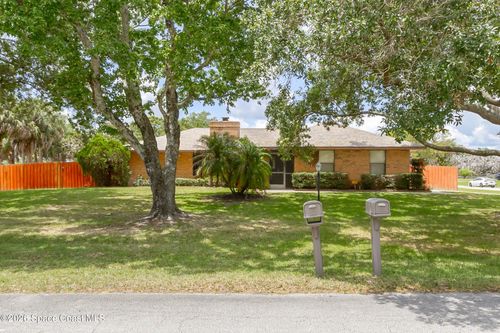 460 Neptune Drive Ne, Melbourne, FL, 32907 | Card Image