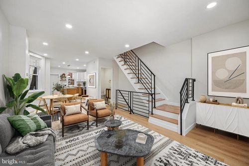 5839 Norfolk St, PHILADELPHIA, PA, 19143-2402 | Card Image