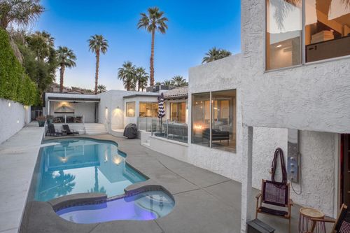 257 W El Camino Way, Palm Springs, CA, 92264-8321 | Card Image