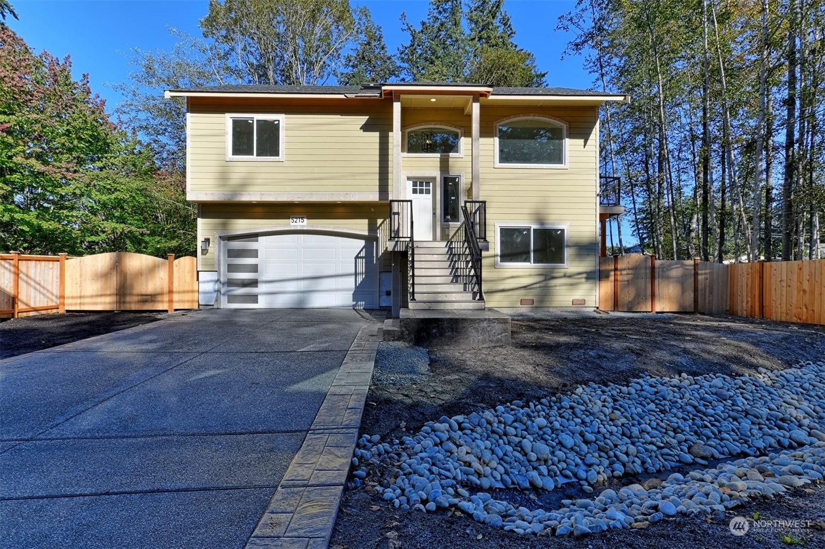 148th St, Edmonds, WA 98026