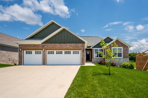 5984 S Applewood, Springfield, MO, 65810-6016 | Card Image
