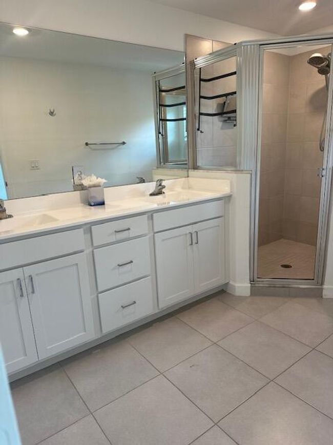 4504 Hartwell Ln, Townhouse with 3 bedrooms, 3 bathrooms and null parking in Riviera Beach FL | Image 17