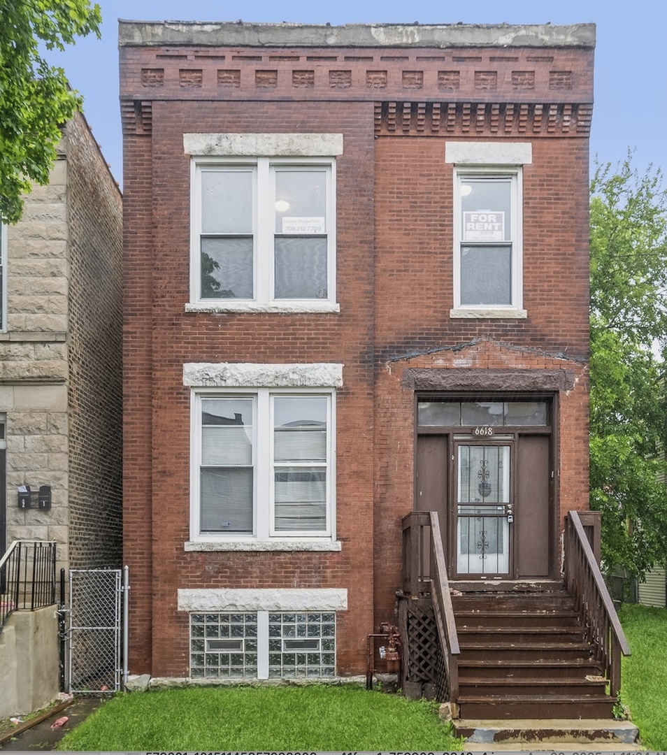 Residential Income in Chicago