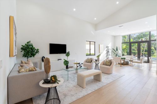 13602 Verde Dr, Palm Beach Gardens, FL, 33410-1240 | Card Image