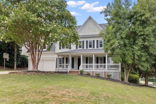 100 Robbins Reef Way, Cary, NC, 27513-2244 | Card Image