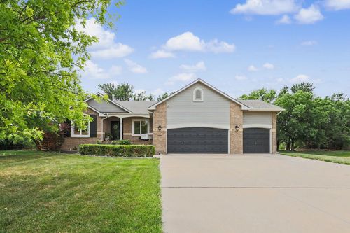 15807 W Mccormick Ave, Goddard, KS, 67052-9524 | Card Image