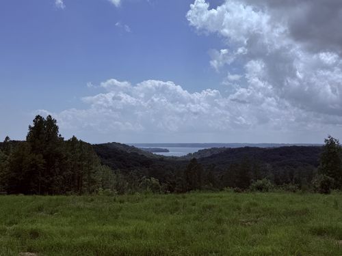 240 Miller Ridge Lane, Stewart, TN, 37175 | Card Image