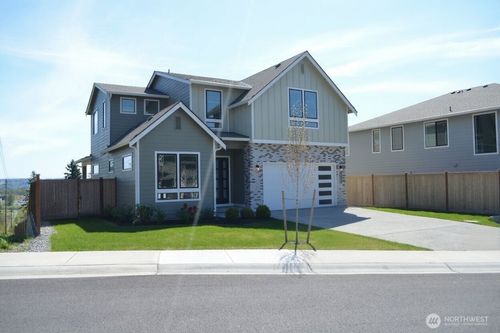 9520 38th St E, Edgewood, WA, 98371-2626 | Card Image