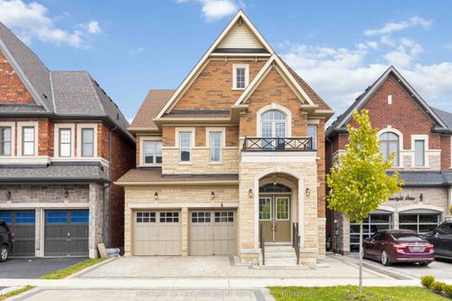 4 Wainwright Dr, Brampton, ON, L7A4Y6 | Card Image