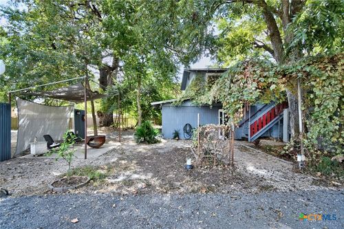 717 1/2 S Laurel Ave, Luling, TX, 78648-3303 | Card Image