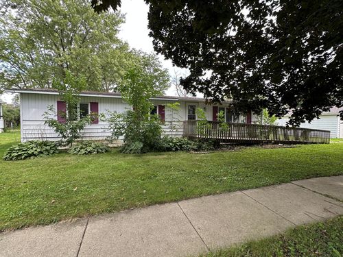 529 N Huron Ave, Spring Valley, MN, 55975-1117 | Card Image