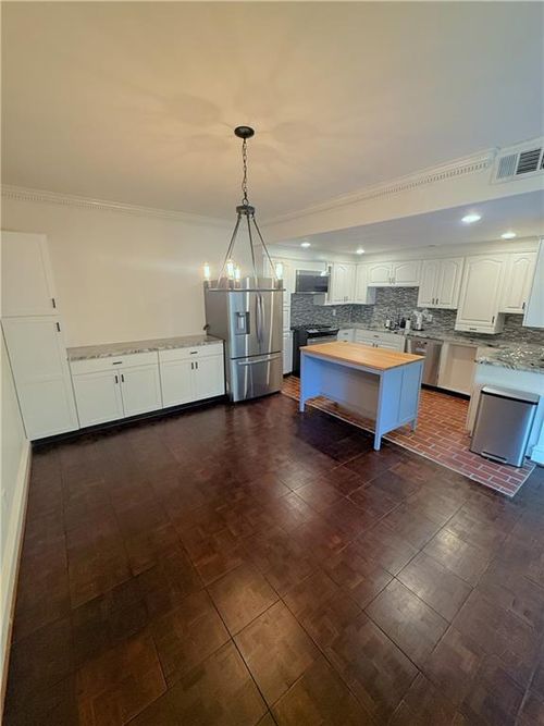 404b-2632 Peachtree Rd Nw, Atlanta, GA, 30305-3699 | Card Image