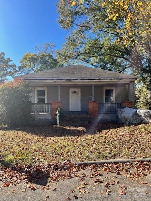 70 Holly St, Great Falls, SC, 29055-1819 | Card Image